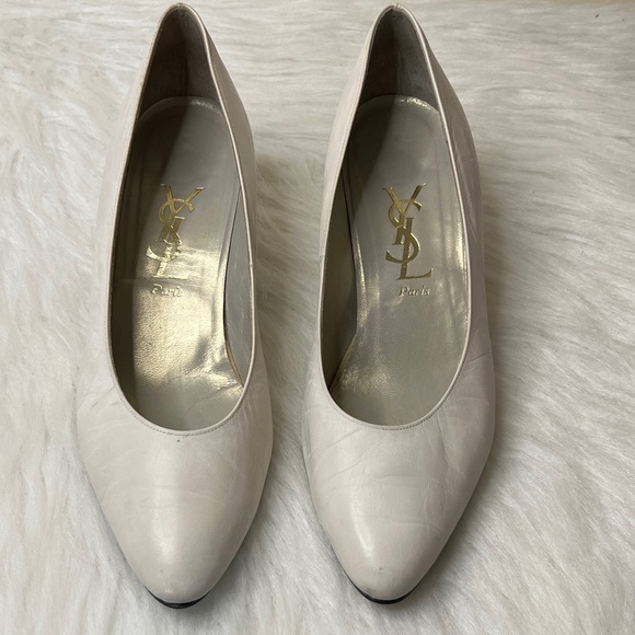 Yves Saint Laurent Women's Ivory Heels - Picture 1 of 15